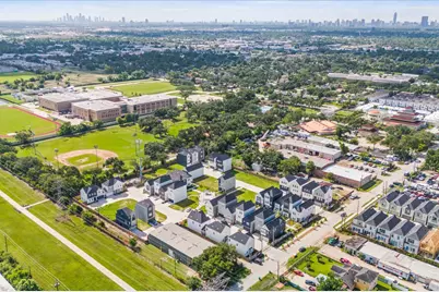 8302 Springwood Canyon Lane, Houston, TX 77055 - Photo 39