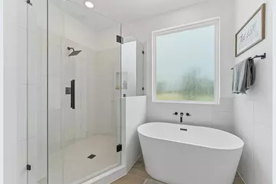 8302 Springwood Canyon Lane, Houston, TX 77055 - Photo 21