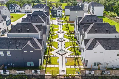 8302 Springwood Canyon Lane, Houston, TX 77055 - Photo 5