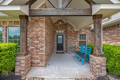 305 Poppy Street, Lake Jackson, TX 77566 - Photo 3