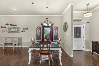 305 Poppy Street, Lake Jackson, TX 77566 - Photo 9