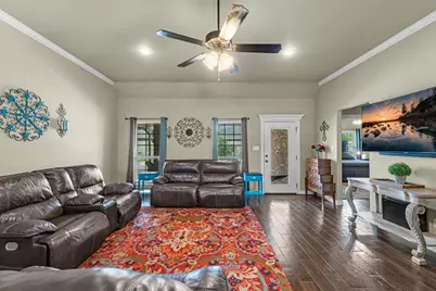 305 Poppy Street, Lake Jackson, TX 77566 - Photo 13