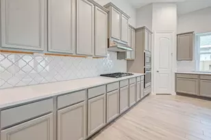 2211 Flamenco St, Katy, TX 77493 - Photo 9