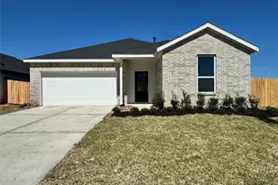 101 Cotton Cv, Snook, TX 77879 - Photo 1