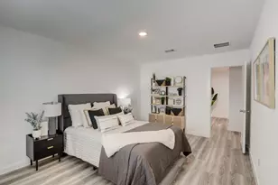 10409 Lancaster Forest, Houston, TX 77051 - Photo 23