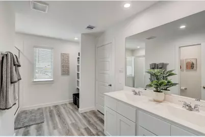 10409 Lancaster Forest, Houston, TX 77051 - Photo 25