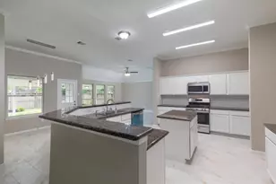 4723 Richmond Knoll Ln, Fresno, TX 77545 - Photo 11