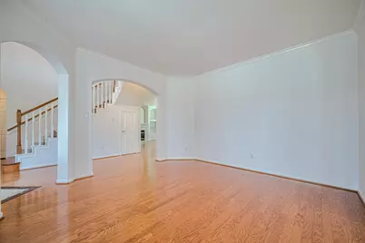 9218 Memorial Pines Way, Spring, TX 77379 - Photo 15