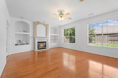 9218 Memorial Pines Way, Spring, TX 77379 - Photo 9
