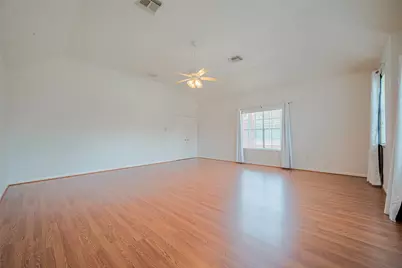 9218 Memorial Pines Way, Spring, TX 77379 - Photo 23