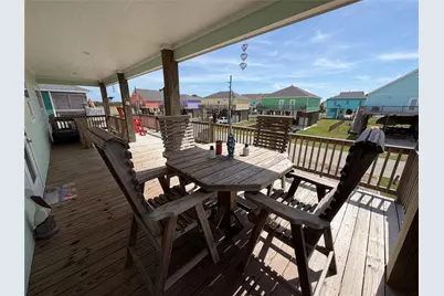 2291 Lobster, Crystal Beach, TX 77650 - Photo 5