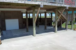 2291 Lobster, Crystal Beach, TX 77650 - Photo 31