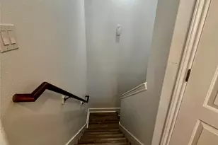 312 Mission Ln, Houston, TX 77011 - Photo 11