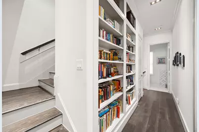 11 Robita Street, Houston, TX 77019 - Photo 19