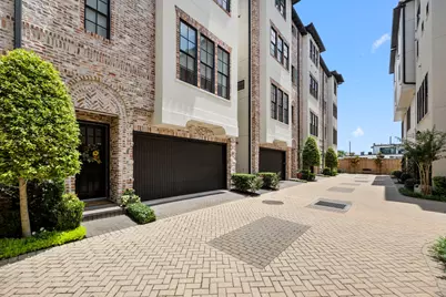 11 Robita Street, Houston, TX 77019 - Photo 3