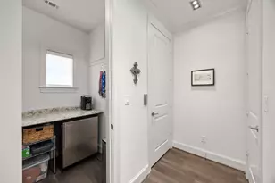 11 Robita St, Houston, TX 77019 - Photo 29