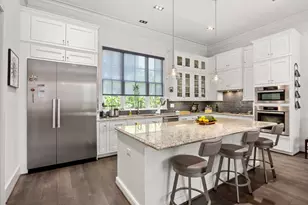 11 Robita St, Houston, TX 77019 - Photo 9