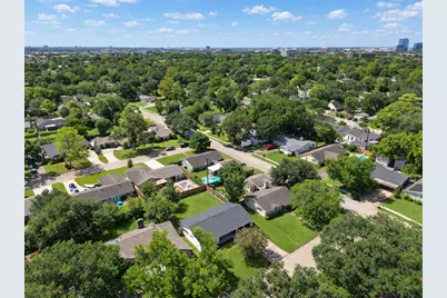 9419 Val Verde Street, Houston, TX 77063 - Photo 31