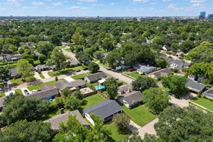 9419 Val Verde St, Houston, TX 77063 - Photo 31