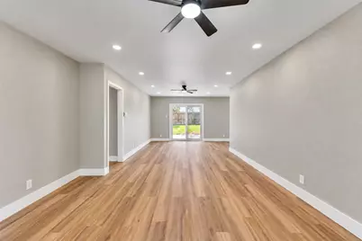 9419 Val Verde Street, Houston, TX 77063 - Photo 5