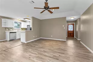 13068 Hydra Ct, Willis, TX 77318 - Photo 9