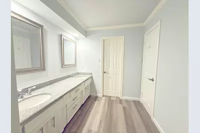 5926 Queensgate Drive, Houston, TX 77066 - Photo 25