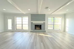 5926 Queensgate Dr, Houston, TX 77066 - Photo 9