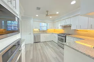 5926 Queensgate Dr, Houston, TX 77066 - Photo 13