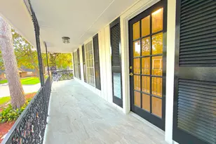 5926 Queensgate Dr, Houston, TX 77066 - Photo 3