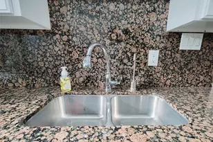 7900 Westheimer Rd, Houston, TX 77063 - Photo 19