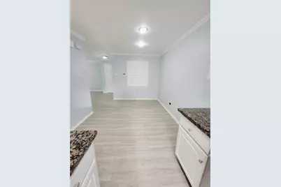 7900 Westheimer Road #255, Houston, TX 77063 - Photo 15
