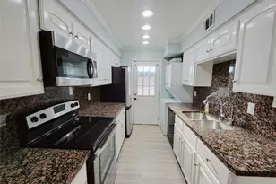 7900 Westheimer Rd, Houston, TX 77063 - Photo 3