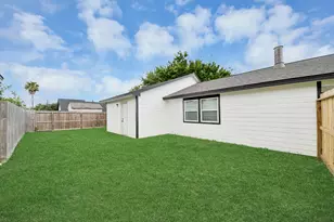 5212 Willowview Dr, Baytown, TX 77521 - Photo 29