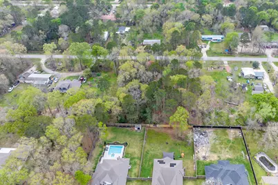 25509 Northampton, New Caney, TX 77357 - Photo 9