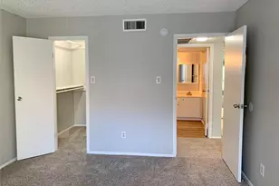 10049 Westpark Dr, Houston, TX 77042 - Photo 19