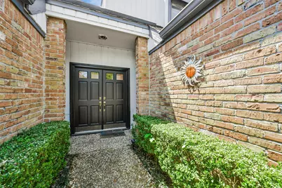10815 Cranbrook Road, Houston, TX 77042 - Photo 3