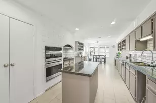 10815 Cranbrook Rd, Houston, TX 77042 - Photo 7