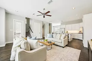 1224 Murrayhill Dr, Houston, TX 77043 - Photo 5