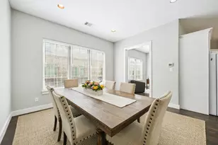 1224 Murrayhill Dr, Houston, TX 77043 - Photo 13