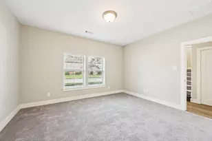 1224 Murrayhill Dr, Houston, TX 77043 - Photo 25