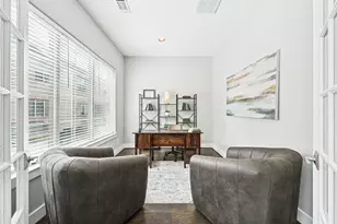 1224 Murrayhill Dr, Houston, TX 77043 - Photo 15