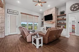 184 Randi Rd, Bellville, TX 77418 - Photo 25