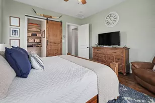 184 Randi Rd, Bellville, TX 77418 - Photo 11