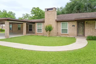 115 Neal Rd, Wharton, TX 77488 - Photo 3