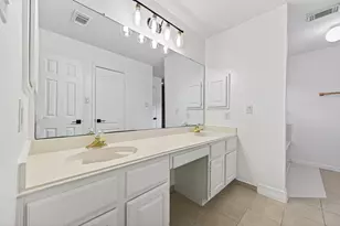 2431 Parkwood Ln Ln, Sugar Land, TX 77479 - Photo 23