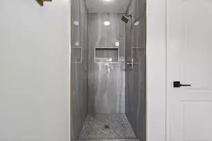 2431 Parkwood Ln Ln, Sugar Land, TX 77479 - Photo 25