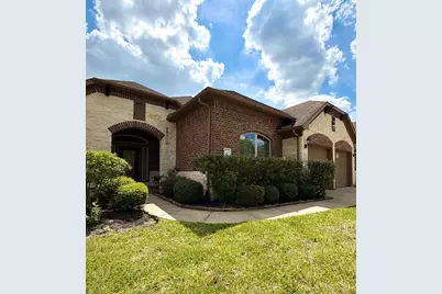 107 Jacobs Meadow Drive, Conroe, TX 77384 - Photo 1