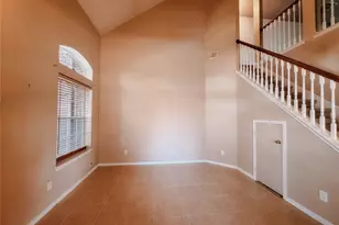 3110 Waters View Dr, Sugar Land, TX 77478 - Photo 3