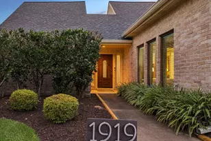1919 Quarterpath Dr, Richmond, TX 77406 - Photo 1