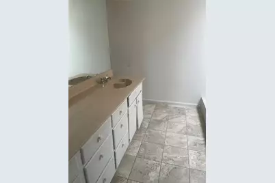 1826 Port O Call Street, Tiki Island, TX 77554 - Photo 9